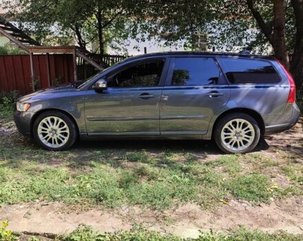 Сірий Вольво V50, об'ємом двигуна 1.56 л та пробігом 238 тис. км за 8500 $, фото 1 на Automoto.ua
