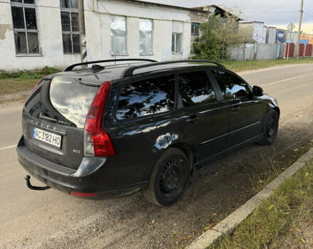 Сірий Вольво V50, об'ємом двигуна 2 л та пробігом 240 тис. км за 6600 $, фото 1 на Automoto.ua