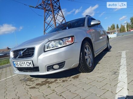 Сірий Вольво V50, об'ємом двигуна 1.6 л та пробігом 370 тис. км за 5700 $, фото 1 на Automoto.ua