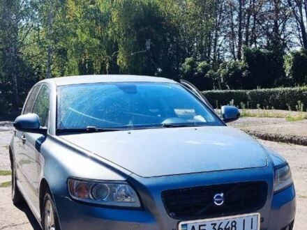 Сірий Вольво V50, об'ємом двигуна 1.6 л та пробігом 288 тис. км за 7250 $, фото 1 на Automoto.ua