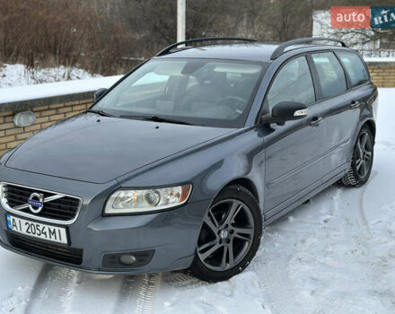 Серый Вольво В50, объемом двигателя 1.6 л и пробегом 247 тыс. км за 6650 $, фото 1 на Automoto.ua