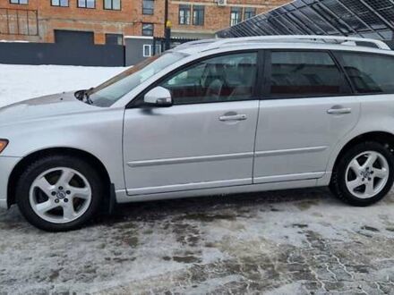 Сірий Вольво V50, об'ємом двигуна 1.6 л та пробігом 238 тис. км за 7800 $, фото 1 на Automoto.ua