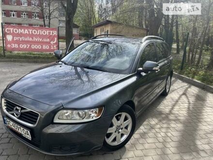 Сірий Вольво V50, об'ємом двигуна 1.6 л та пробігом 277 тис. км за 7650 $, фото 1 на Automoto.ua