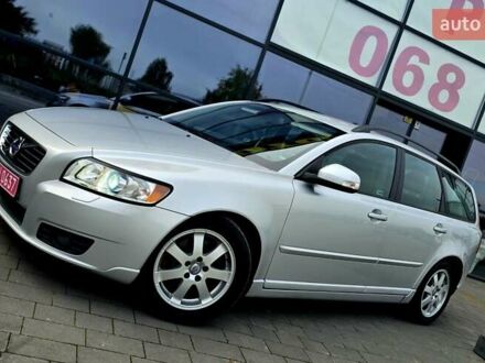 Вольво V50 2011 у Івано-Франківську на Automoto.ua Сірий Вольво V50, об'ємом двигуна 2 л та пробігом 260 тис. км за 9750 $, фото 1 на Automoto.ua