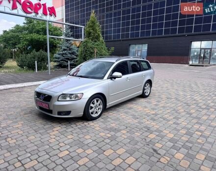 Сірий Вольво V50, об'ємом двигуна 1.6 л та пробігом 219 тис. км за 7400 $, фото 1 на Automoto.ua