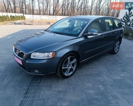 Сірий Вольво V50, об'ємом двигуна 2 л та пробігом 113 тис. км за 9650 $, фото 1 на Automoto.ua