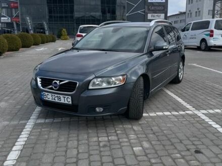 Сірий Вольво V50, об'ємом двигуна 1.6 л та пробігом 295 тис. км за 7400 $, фото 1 на Automoto.ua