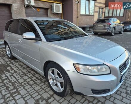 Сірий Вольво V50, об'ємом двигуна 1.6 л та пробігом 240 тис. км за 7200 $, фото 1 на Automoto.ua