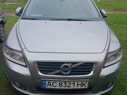 Вольво V50 2011 у Луцьку на Automoto.ua Сірий Вольво V50, об'ємом двигуна 1.56 л та пробігом 224 тис. км за 7350 $, фото 1 на Automoto.ua