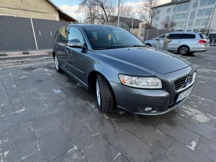 Сірий Вольво V50, об'ємом двигуна 1.6 л та пробігом 198 тис. км за 6800 $, фото 1 на Automoto.ua