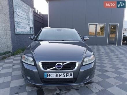 Сірий Вольво V50, об'ємом двигуна 1.56 л та пробігом 310 тис. км за 7800 $, фото 1 на Automoto.ua