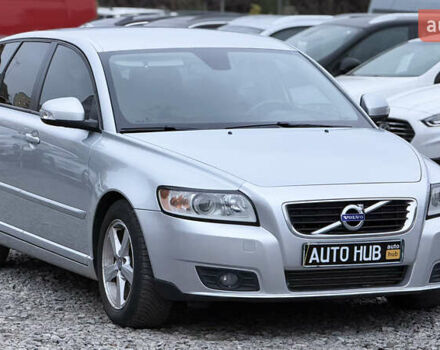 Сірий Вольво V50, об'ємом двигуна 1.56 л та пробігом 240 тис. км за 7900 $, фото 1 на Automoto.ua