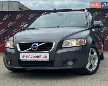 Сірий Вольво V50, об'ємом двигуна 1.6 л та пробігом 275 тис. км за 8600 $, фото 1 на Automoto.ua