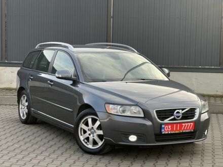 Сірий Вольво V50, об'ємом двигуна 1.6 л та пробігом 240 тис. км за 8999 $, фото 1 на Automoto.ua