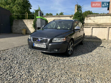 Вольво V50 2012 у Калуше на Automoto.ua Сірий Вольво V50, об'ємом двигуна 1.56 л та пробігом 220 тис. км за 8100 $, фото 1 на Automoto.ua