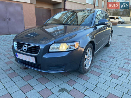 Вольво V50 2012 у Івано-Франківську на Automoto.ua Сірий Вольво V50, об'ємом двигуна 1.6 л та пробігом 280 тис. км за 8400 $, фото 1 на Automoto.ua