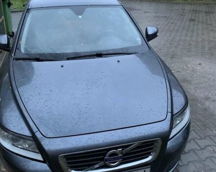 Сірий Вольво V50, об'ємом двигуна 1.56 л та пробігом 294 тис. км за 8000 $, фото 1 на Automoto.ua