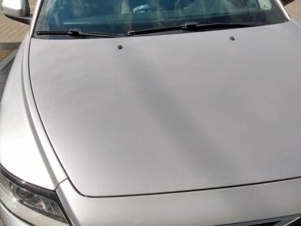 Вольво В50 2012 в Ивано-Франковске на Automoto.ua Серый Вольво В50, объемом двигателя 1.6 л и пробегом 225 тыс. км за 7800 $, фото 1 на Automoto.ua