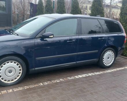Синій Вольво V50, об'ємом двигуна 2 л та пробігом 345 тис. км за 3000 $, фото 3 на Automoto.ua
