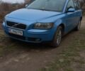 Синий Вольво В50, объемом двигателя 2 л и пробегом 289 тыс. км за 5100 $, фото 1 на Automoto.ua