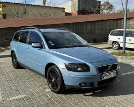 Синий Вольво В50, объемом двигателя 1.6 л и пробегом 185 тыс. км за 4300 $, фото 1 на Automoto.ua