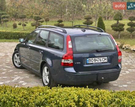 Синий Вольво В50, объемом двигателя 1.6 л и пробегом 312 тыс. км за 4800 $, фото 5 на Automoto.ua