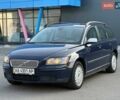 Синий Вольво В50, объемом двигателя 2.4 л и пробегом 205 тыс. км за 4600 $, фото 1 на Automoto.ua