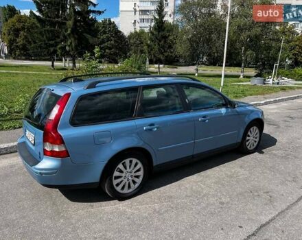 Синий Вольво В50, объемом двигателя 1.6 л и пробегом 267 тыс. км за 5900 $, фото 2 на Automoto.ua