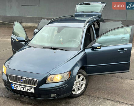 Синий Вольво В50, объемом двигателя 2 л и пробегом 250 тыс. км за 5900 $, фото 26 на Automoto.ua