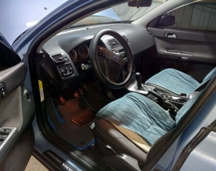 Синий Вольво В50, объемом двигателя 1.8 л и пробегом 307 тыс. км за 6300 $, фото 5 на Automoto.ua