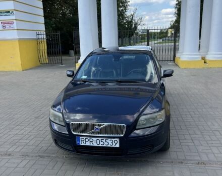 Синий Вольво В50, объемом двигателя 2 л и пробегом 250 тыс. км за 3000 $, фото 2 на Automoto.ua