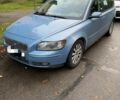 Синій Вольво V50, об'ємом двигуна 2 л та пробігом 300 тис. км за 2250 $, фото 1 на Automoto.ua