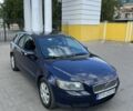 Синий Вольво В50, объемом двигателя 2 л и пробегом 300 тыс. км за 3550 $, фото 4 на Automoto.ua