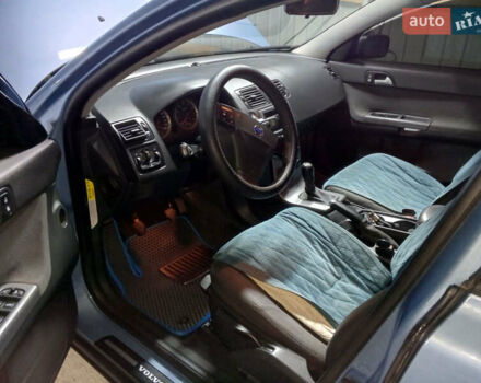 Синий Вольво В50, объемом двигателя 1.8 л и пробегом 307 тыс. км за 6300 $, фото 7 на Automoto.ua