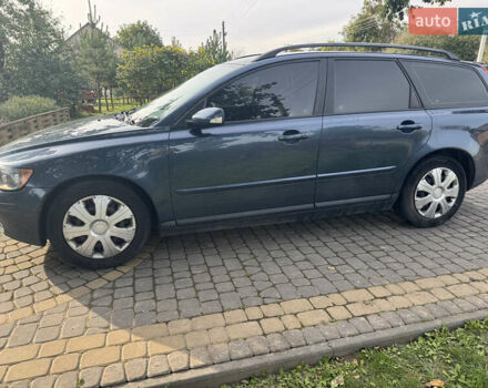 Синий Вольво В50, объемом двигателя 2 л и пробегом 285 тыс. км за 5300 $, фото 3 на Automoto.ua