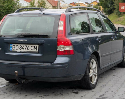 Синий Вольво В50, объемом двигателя 1.56 л и пробегом 312 тыс. км за 5200 $, фото 5 на Automoto.ua