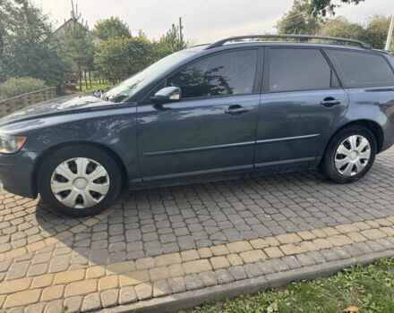 Синий Вольво В50, объемом двигателя 2 л и пробегом 285 тыс. км за 5300 $, фото 2 на Automoto.ua
