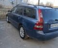 Синий Вольво В50, объемом двигателя 2 л и пробегом 334 тыс. км за 4000 $, фото 1 на Automoto.ua