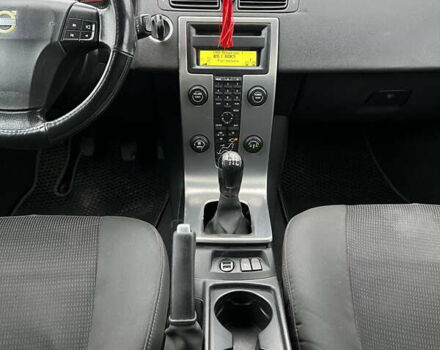 Синий Вольво В50, объемом двигателя 2 л и пробегом 250 тыс. км за 5900 $, фото 18 на Automoto.ua