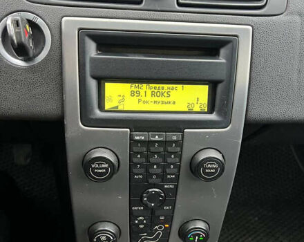 Синий Вольво В50, объемом двигателя 2 л и пробегом 250 тыс. км за 5900 $, фото 20 на Automoto.ua