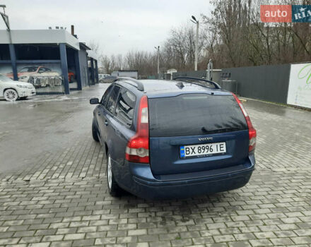 Синий Вольво В50, объемом двигателя 2 л и пробегом 380 тыс. км за 6000 $, фото 3 на Automoto.ua