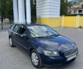 Синий Вольво В50, объемом двигателя 2 л и пробегом 300 тыс. км за 3550 $, фото 1 на Automoto.ua