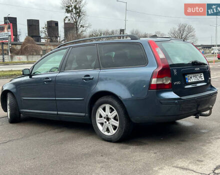 Синий Вольво В50, объемом двигателя 2 л и пробегом 250 тыс. км за 5900 $, фото 3 на Automoto.ua