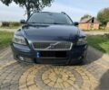 Синий Вольво В50, объемом двигателя 2 л и пробегом 285 тыс. км за 5300 $, фото 1 на Automoto.ua