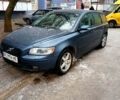 Синій Вольво V50, об'ємом двигуна 2 л та пробігом 325 тис. км за 5500 $, фото 1 на Automoto.ua