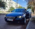 Синий Вольво В50, объемом двигателя 2.4 л и пробегом 307 тыс. км за 3400 $, фото 1 на Automoto.ua