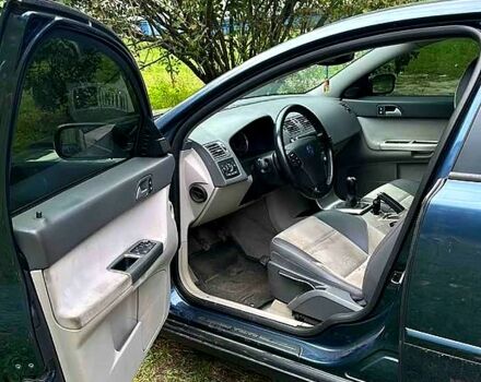 Синий Вольво В50, объемом двигателя 2 л и пробегом 360 тыс. км за 4500 $, фото 4 на Automoto.ua