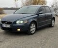 Синій Вольво V50, об'ємом двигуна 2 л та пробігом 330 тис. км за 4700 $, фото 1 на Automoto.ua