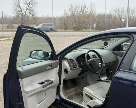 Синий Вольво В50, объемом двигателя 1.6 л и пробегом 300 тыс. км за 2850 $, фото 8 на Automoto.ua