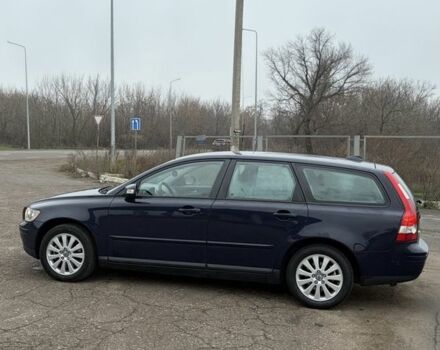 Синий Вольво В50, объемом двигателя 1.6 л и пробегом 300 тыс. км за 2850 $, фото 7 на Automoto.ua